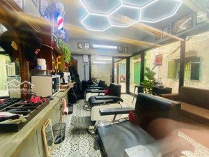 chỉ 3.9tỷ, hẻm 4m cmt8 quận 3, 30m2, vừa ở vừa kinh doanh tốt, cho thuê 15tr, shr, công nhận đủ