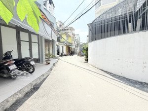 gấp bán giảm 1tỷ nhà đẹp 4 tầng bùi đình tuý gần chợ bà chiểu