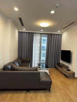 cho thuê căn hộ 3pn full đô, tầng cao, căn góc 2 mặt thoáng tại vinhomes gardenia /zalo