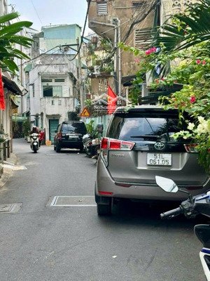 mặt tiền khu phan xích long - hoa đào - mới ở ngay đón tết - ngang lớn - 4tầng btct - chỉ 6.3 tỷ