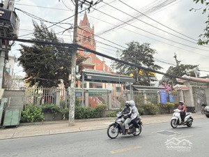 mặt tiền kinh doanh đình phong phú, 150m2 ngang 5,31m, 100m là lê văn việt, sản phẩm dòng tiền quá