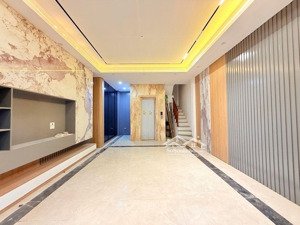 nhà phố hoa lư hai bà trưng không gian sống xanh giữa trung tâm hà nội
dt 38m,5 tầng