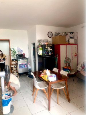 cần bán căn 1 phòng ngủ lotus sen hồng, tầng trung đẹp chỉ 1.38 tỷ, sổ sẵn tiền mặt 400tr sang tên