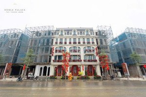 bán shophouse liền kề noble palace hoàng quốc việt 55~10 tỷ
suất ngoại giao giá tốt nhất