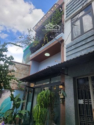 ban nha cuc ky dep quang trung phuong 10 go vấp diện tích 4,3 x 12.5 gia 6,7 ty