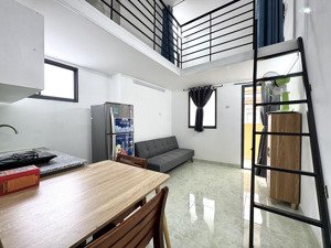 cho thuê căn duplex 1 trệt 1 lầu cao 2m, full nt mgr, được nuôi pet, ngay cv lê thị riêng q10