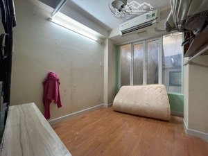 chỉ 2,3 tỷ nhà sát bùi viện - quận 1 dòng tiền ổn định mỗi tháng