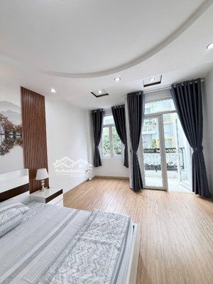 bán nhà xây 5 tầng - đường nguyễn gia trí - giá 18 tỷ