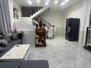 cho thuê nhà nguyên căn - 3 p.ngủ - đầy đủ nội thất - đường trần quý cáp - p.9 - đà lạt - 12 tr/th