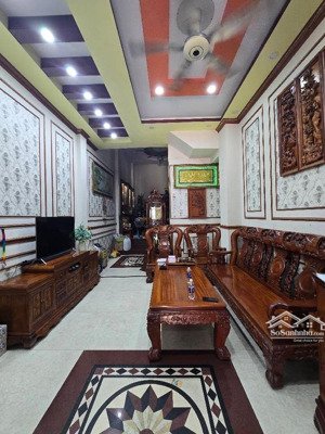 mặt tiền kinh doanh sầm uất - sát vách aeon tân phú - giá chỉ hơn 8 tỷ- dt 4x15m-4 tầng - đường