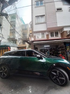 hxh thông vị trí kinh doanh mua bán sầm uất ngay khu nguyễn gia trí bình thạnh full nội thất