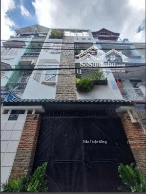 chính chủ cần bán gấp nhà hxh phan xích long, p3, pn -4 tầng - dt: 4,6x12m - cn = 54,4m2 chỉ 9,9 tỷ