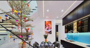 chính chủ cần bán nhà đẹp. ngay khu đô thị phước lý