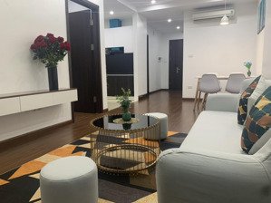 cho thuê căn hộ 2pn đủ đồ tại lê văn lương giá 15tr