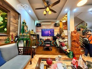 bán nhà siêu đẹp lô góc, 2 thoáng: 41/45t2 - mt: 5,2m - 5t giá 13,8 tỷ tại phố đông tác, đống đa