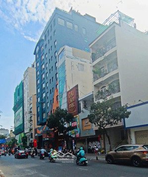 mặt tiền lý tự trọng q1 - chợ bến thành. nhà đẹp 4 tầng, 4x19m, thu nhập 200tr/tháng. giá chỉ 65 tỷ