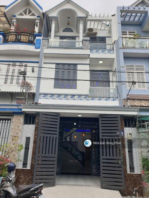 nhà đẹp 5m*18m, 2 lầu (5pn) đường nhựa 8m, gần chợ đại hải - hóc môn