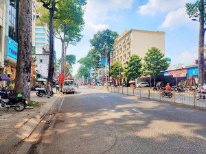 quận 5 chỉ 2,95 tỷ nhà mới 3 tầng shr trần hưng đạo