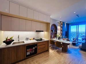 bán căn hộ vip sang trọng 2pn 2wc 65m2 giá 4 tỷ - ngay phạm văn đồng - vị trí hiếm có