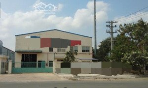 cho thuê kho xưởng kv: 3.000m2 , x : 2.100m2, kcn đức hòa , long an , (tây ninh mới) , pccc tự động