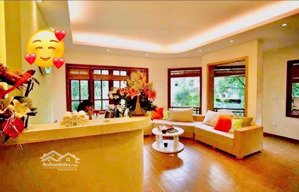 siêu vip! nguyên hồng pl 3 ô tô tránh, vỉa hè, mặt tiền khủng 7.2m, kinh doanh đỉnh 2 tỷ/năm 80m2