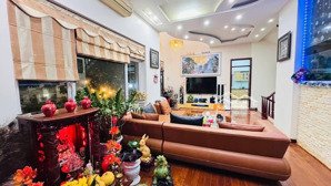 biệt thự tuyến 2 phạm văn đồng (khu sao đỏ) - 400m2 - ngang 20m - 3,5 tầng - giá 26 tỷ