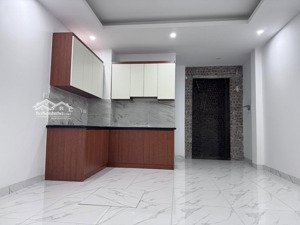 chỉ 8,7 tỷ để sở hữu nhà mới 37m nằm ngay trung tâm quận nam từ liêm sát ngay khách sạn jw marriot.