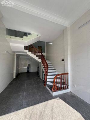  BÁN NHÀ DI TRẠCH – HOÀI ĐỨC. 40m² x 5TẦNG – ĐƯỜNG THÔNG 6M – ÔTÔ TRÁNH – KINH DOANH TỐT