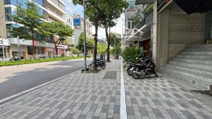 nhà mặt phố trung tâm hồ tây - tuyến phố cho thuê văn phòng kinh doanh đỉnh - vỉa hè rộng thênh t