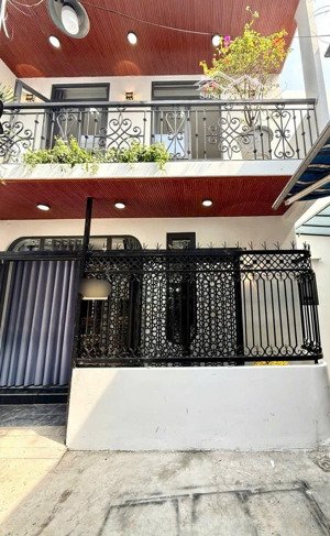 bán gấp nr 3pn, 3wc, 50m2 tại trưng nữ vương, hòa cường bắc, hải châu, đà nẵng, 3,95 tỷ