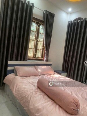 cc gửi bán nhà phố bùi xương trạch. lô góc 5 tầng 4 ngủ . 1 nhà ra ô tô tránh 20m ra phố. 8,8 tỷ