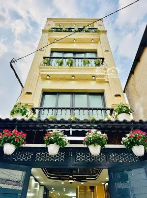 siêu phầm quang trung phường 10__ 4m x10m ----------3 lầu_ 4 phòng ngủ, 5wc___6,5 tỷ