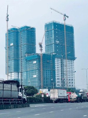 hàng cđt căn 1pn + giá 2,8 tỷ, 2pn1wc giá 2tỷ945, 2pn2wc = 3tỷ592 full vat tầng cao, miễn lãi 3 năm