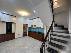 nhà xây độc lập quan âm bắc hồng đông anh. tài chính 3,95 tỉ, thiết kế thi công tỉ mỉ