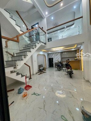 ko có căn thứ 2, lê văn sỹ, q3, nhà đẹp 4 tầng,6pn, ngang 4.5m, 49m2, ở/cho thuê, 7.74 tỷ