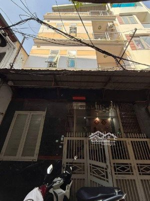 quận 11, nhà 4 tầng, 5 phòng ngủ , hẻm xe hơi, chỉ 6 tỷ 950