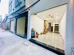 hiếm - ngọc thuỵ - phân lô - 7 tầng thang máy - nhà mới full nội thất 38m x 7 tầng 9.x tỷ có tl