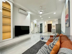 chuyên cho thuê căn hộ sky garden 3, phú mỹ hưng, quận 7. nhà mới decor. lh luân