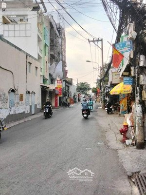 nhà c4 - đs2, p11, gò vấp dt 100m2(5x20m) - chỉ 8.6tỷ tl chính chủ