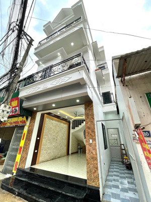 bán nhà dương nội 61m² 3 tầng mt 5m. giá 13,4 tỷ