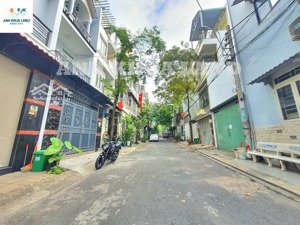 bán gấp nhà 1 trệt 3 lầu - vị trí siêu đẹp hẻm ô tô làng tăng phú tnp a - giá cực tốt 7.9 tỷ