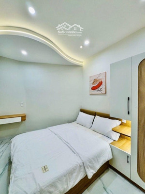 ngã tư hàng xanh, điện biên phủ, hẻm thông, dt 60m2, nhà 2 tầng, 3pn - chỉ 6.x tỉ. dọn ở ngay. shr