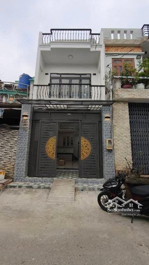 nhà 1 xẹc,đường nhựa,xe tải thông,vừa hoàn thiện,5t680,vào ở ngay,full nội thất