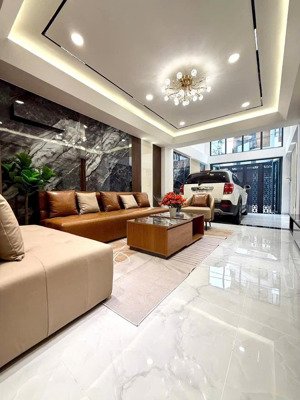 nhà đẹp 6 tầng thang máy hẻm nhựa 8m (hẻm 766 đường cmt8) thiện chí mua bán