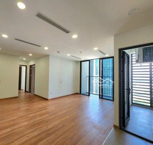bán nhanh căn hộ 2pn -70m2 lauout cực đẹp tại eco green sai gon quận 7,sổ hồng sẵn, công chứng ngay