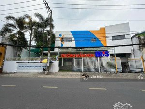 mặt tiền đặng văn bi, tp. thủ đức - dt: 20x60m - cn: 1.200m2 - hđt: 250 triệu - giá: 120 tỷ