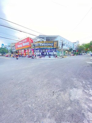 bán căn góc 1t1l 10x28.5m, mặt tiền chợ việt sing p.an phú, thu nhập 50tr/th