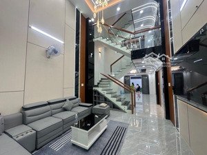 nhà lê thị riêng, q12- 4x14- 5 tầng - hxh thông- full nội thất7.68 tỷ tl