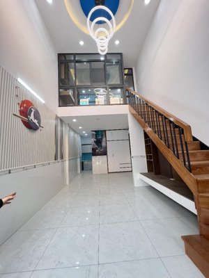 bán nhanh nhà 2tầng - 45m2 - hẻm xe hơi - chỉ 4,05tỷ - ngay lê văn khương - tân thới hiệp -quận 12