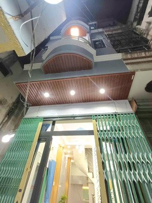 nhà góc 2 mặt hẻm - full nội thất - 4 tỷ 350 dương bá trạc, p.2, quận 8 dt: 3,2x 8,5, 2 tầng